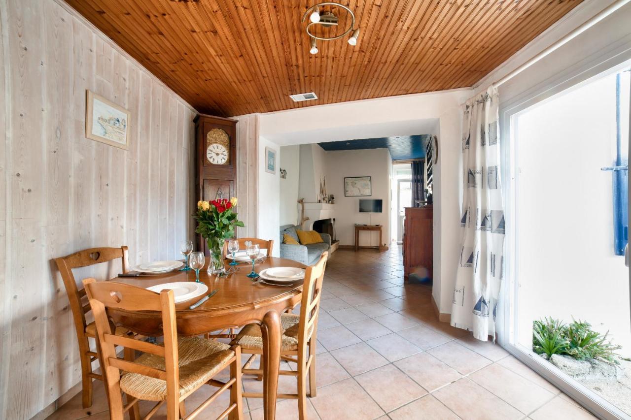 Jolie Maison Avec Cour Pour 5 Personnes Noirmoutier-en-l'Ile Exteriör bild